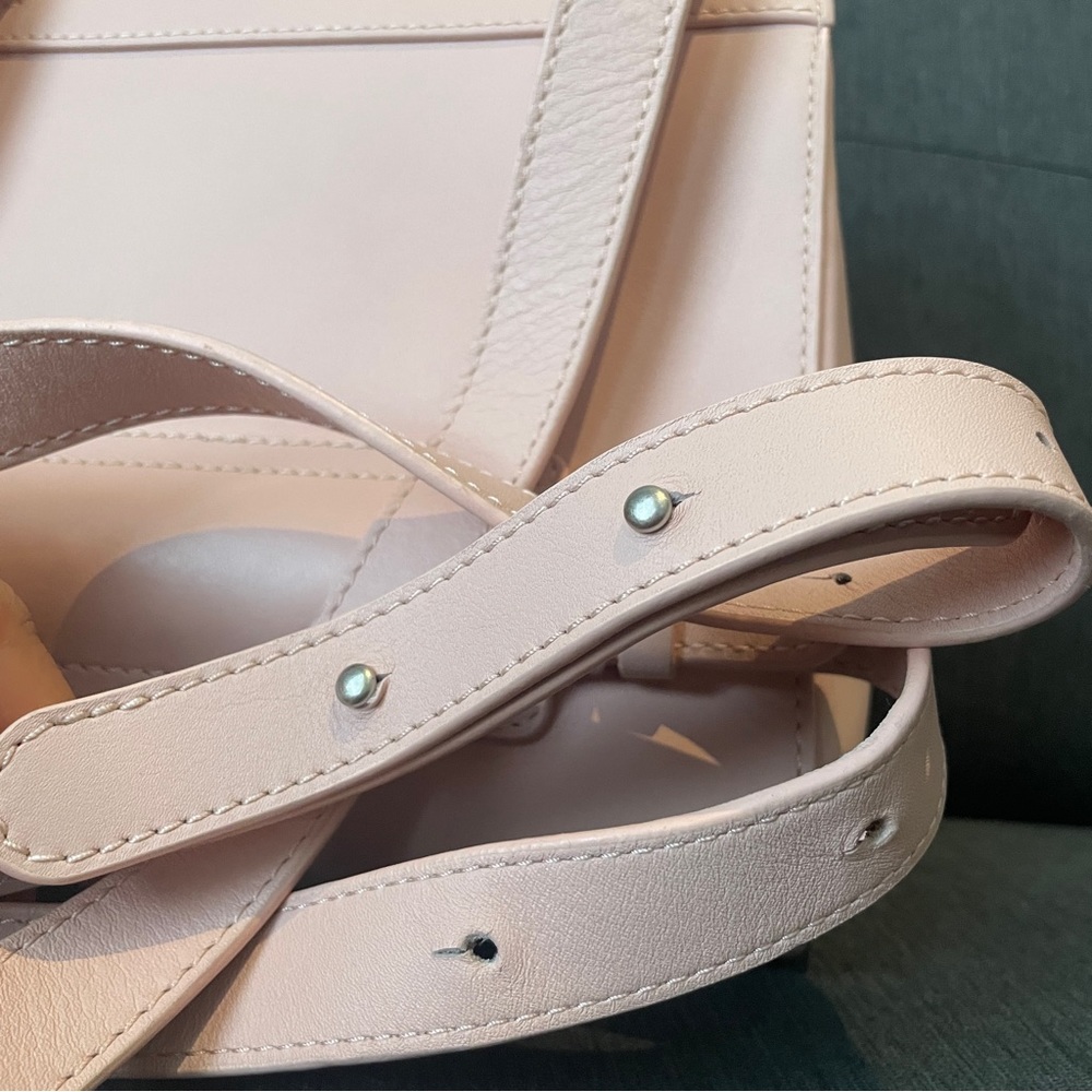 SOLD Mlouye blush pink convertible leather and suede backpack / handbag - Picture 6 of 15
